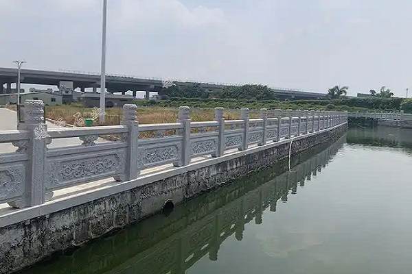 大连水库青石仿古栏杆厂家排名 品质好才是硬道理 同城本地域经销商